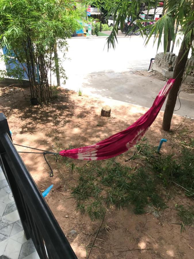 P And P'S Guesthouse Koh Tao Exterior photo